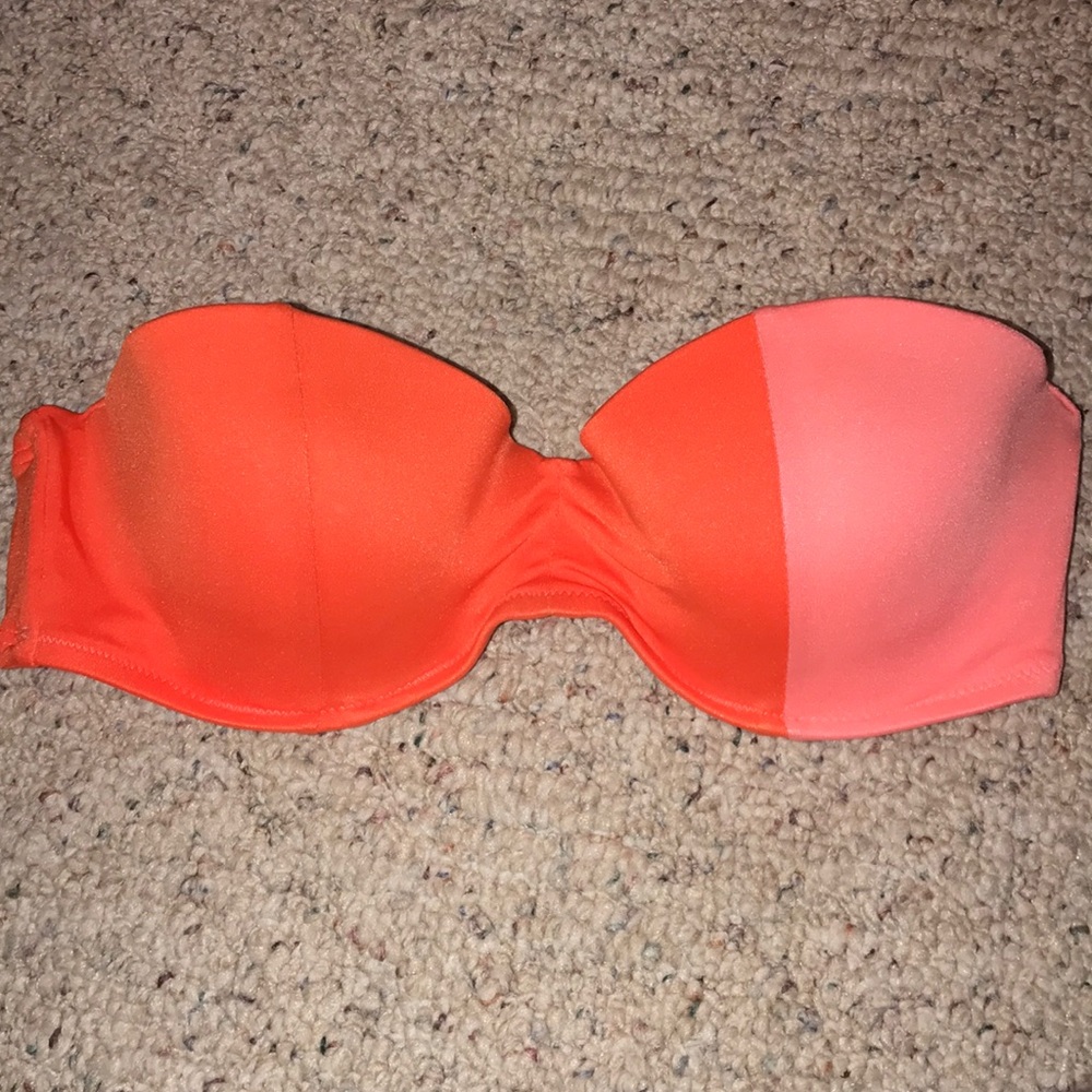 Victoria’s Secret swim